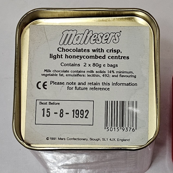 Vintage Maltesers Chocolates Red Metal Coin Bank - Picture 10 of 14